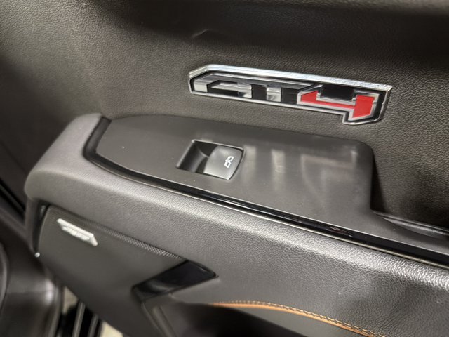 Used 2025 GMC Sierra 1500 AT4 w/ AT4 Premium Package AWD/4WD image 39
