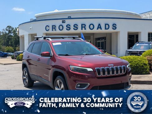 Used 2019 Jeep Cherokee Limited AWD/4WD image 1