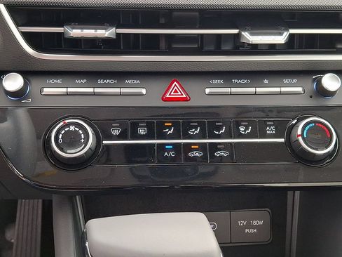 New 2025 Hyundai Sonata SE FWD image 11