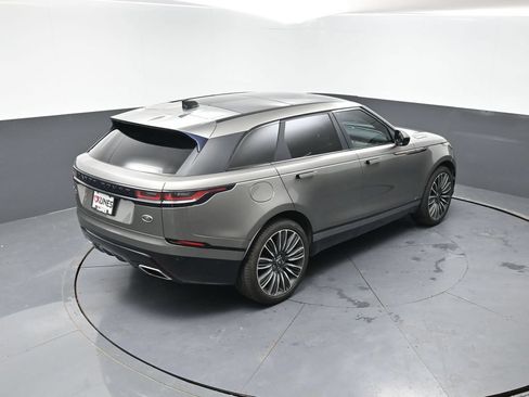 Used 2018 Land Rover Range Rover Velar R-Dynamic HSE AWD/4WD image 41