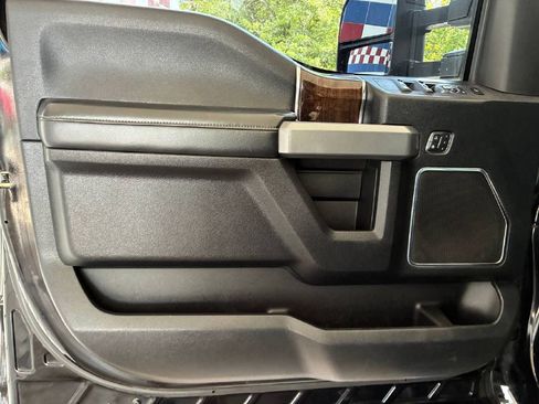 Used 2017 Ford F250 Platinum w/ FX4 Off-Road Package AWD/4WD image 11