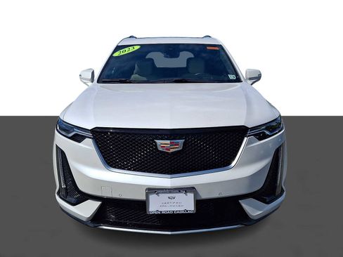 Certified 2023 Cadillac XT6 Sport w/ Technology Package AWD/4WD image 2