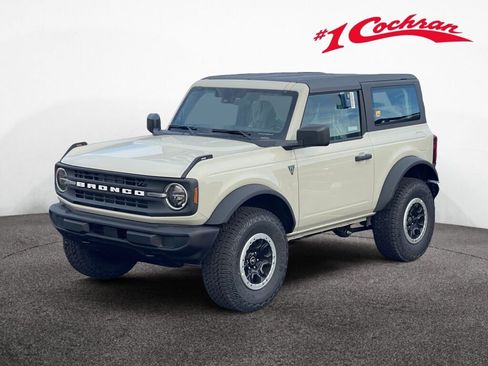 New 2025 Ford Bronco 2-Door w/ Sasquatch Package image 3