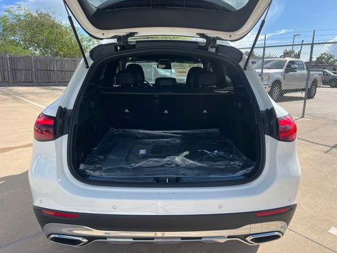 Used 2026 Mercedes-Benz GLC 300 image 32