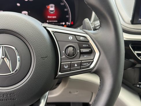 Certified 2026 Acura MDX FWD w/ Technology Package image 5