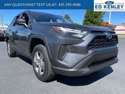 Used 2023 Toyota RAV4 LE AWD/4WD image 23