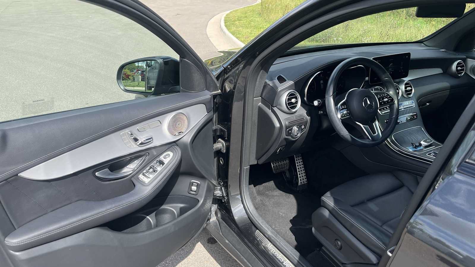 Certified 2023 Mercedes-Benz GLC 300 4MATIC Coupe image 14
