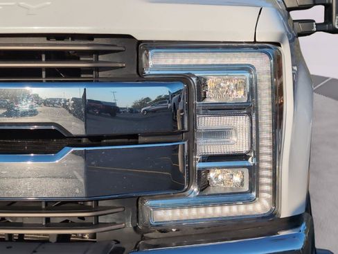 Used 2019 Ford F350 King Ranch w/ King Ranch Ultimate Package image 12