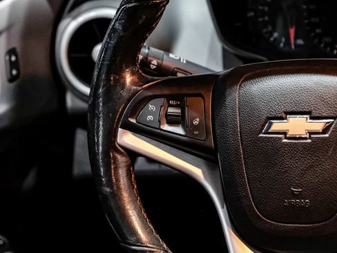Used 2019 Chevrolet Sonic Premier FWD image 18