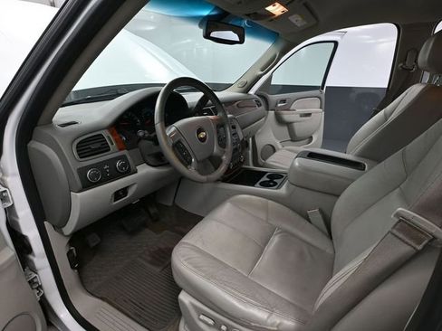 Used 2011 Chevrolet Tahoe LT w/ Luxury Package image 23