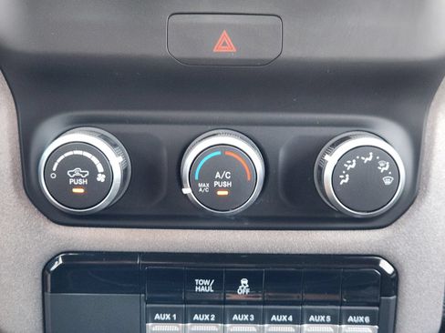 Used 2021 RAM 4500 Tradesman RWD image 19