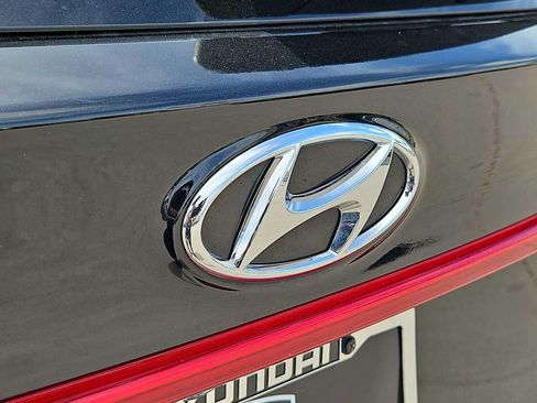 Certified 2023 Hyundai Santa Fe SEL FWD image 11