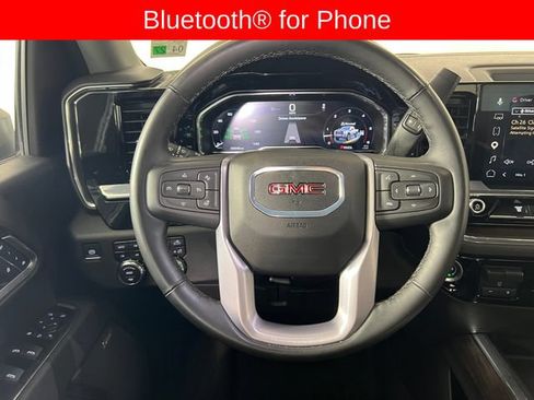 Used 2025 GMC Sierra 2500 SLT AWD/4WD image 16