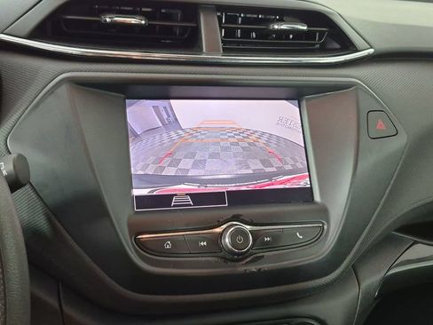Used 2022 Chevrolet TrailBlazer LS FWD image 26