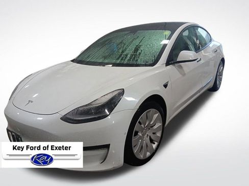 Used 2021 Tesla Model 3 Standard Range Plus image 5