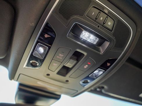 Used 2017 Audi S7 Prestige w/ Prestige Package image 35