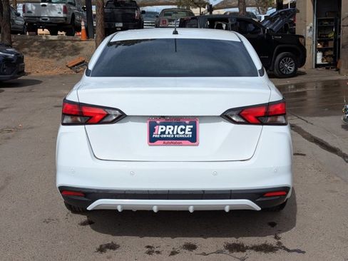 Used 2020 Nissan Versa S image 6