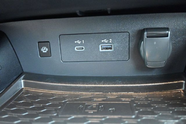 Used 2023 Nissan Altima 2.5 SV w/ SV Premium Package FWD image 33
