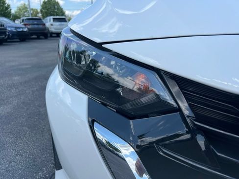 Used 2024 Nissan Sentra S FWD image 19