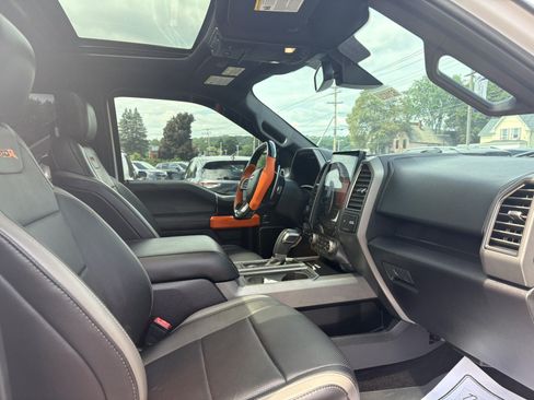 Used 2018 Ford F150 Raptor w/ Equipment Group 802A Luxury AWD/4WD image 23