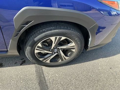 Used 2025 Subaru Crosstrek 2.0i Premium AWD/4WD image 17