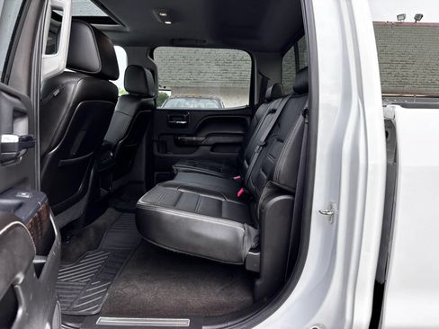 Used 2015 GMC Sierra 2500 Denali w/ Duramax Plus Package AWD/4WD image 23