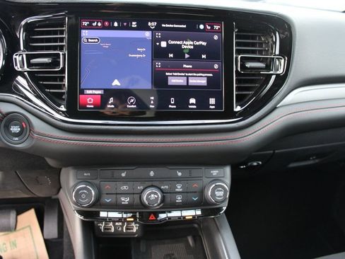 Used 2024 Dodge Durango R/T w/ Blacktop Package image 17