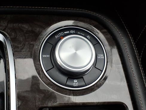 Used 2024 Nissan Armada Platinum w/ Cargo Package image 22