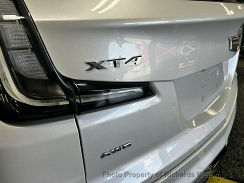 Used 2025 Cadillac XT4 Sport AWD/4WD image 12
