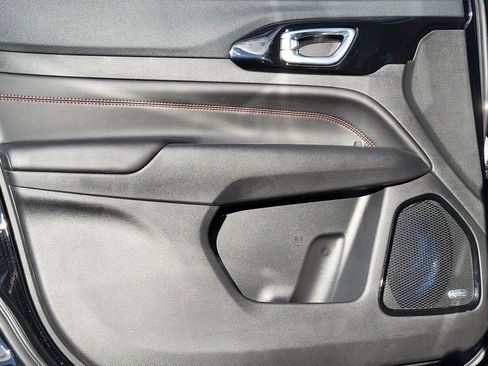 New 2026 Jeep Compass Trailhawk w/ Sun, Sound & Navigation Group image 20