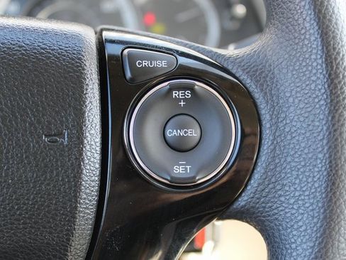 Used 2016 Honda Accord LX image 12