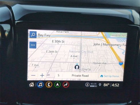 Used 2023 Chevrolet Traverse Premier image 14