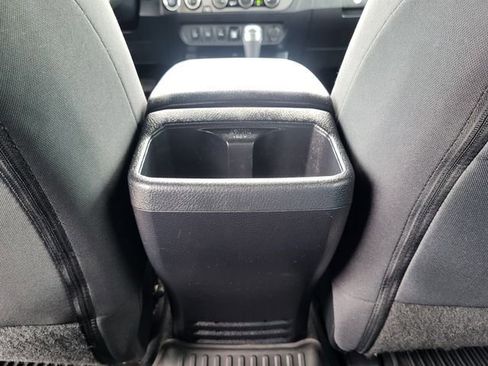 Used 2021 Toyota Tacoma TRD Off-Road w/ Technology Package image 23