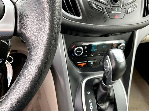 Used 2014 Ford C-MAX SE image 30