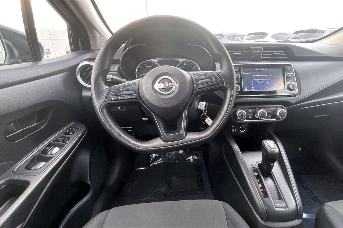 Used 2024 Nissan Versa S w/ Trunk Package FWD image 5