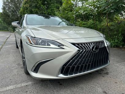 Used 2022 Lexus ES 350 w/ Premium Package