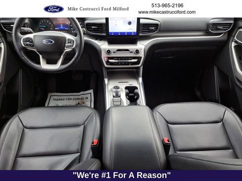Certified 2022 Ford Explorer XLT w/ Equipment Group 202A image 10
