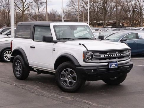 Used 2024 Ford Bronco Big Bend image 2