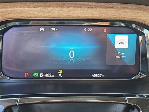 Used 2025 Volkswagen Atlas SE FWD image 11