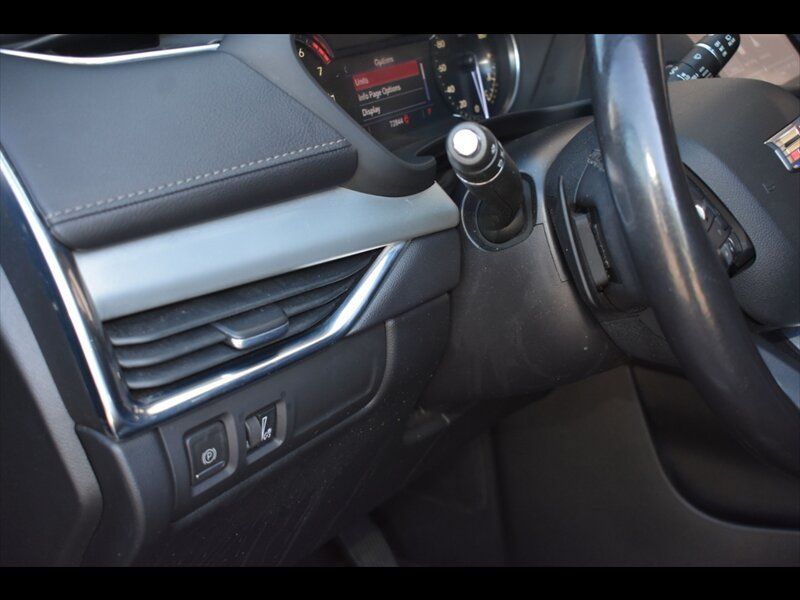 Used 2023 Cadillac XT4 Premium Luxury FWD image 14