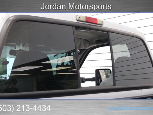 Used 2003 Ford F250 XLT image 35