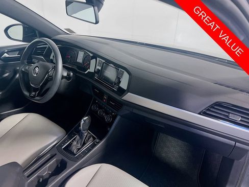 Used 2019 Volkswagen Jetta R-Line FWD image 28