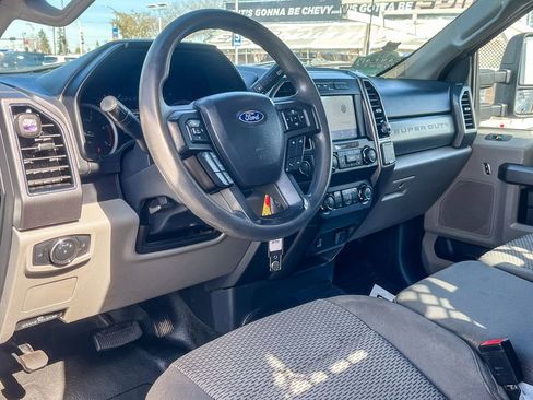 Used 2022 Ford F450 XLT image 15