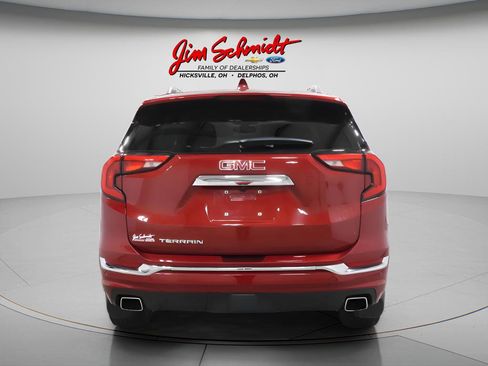 Used 2019 GMC Terrain Denali w/ Comfort Package FWD image 5