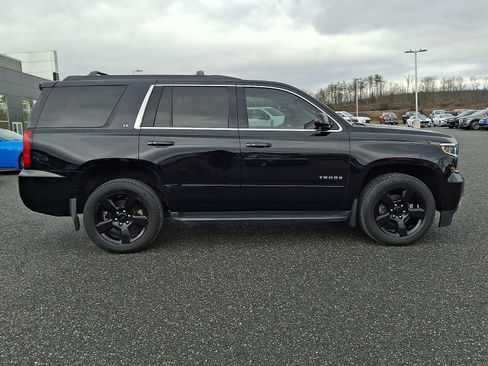 Used 2019 Chevrolet Tahoe LT w/ Luxury Package image 7