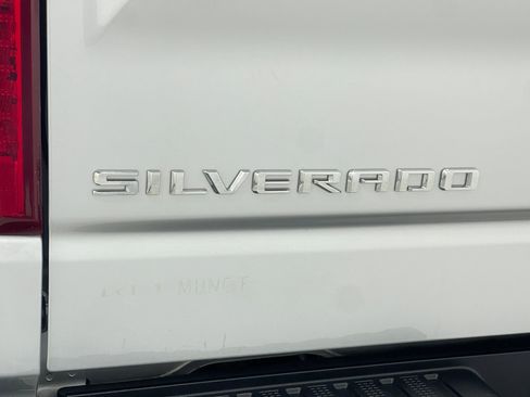 Used 2020 Chevrolet Silverado 1500 LT w/ Fleet Comfort Package image 37