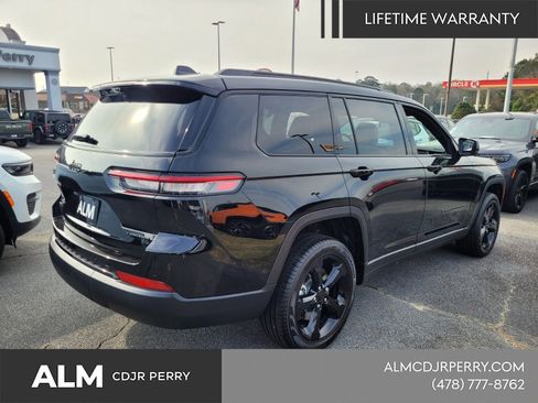 New 2025 Jeep Grand Cherokee L Limited w/ Luxury Tech Group II AWD/4WD image 12