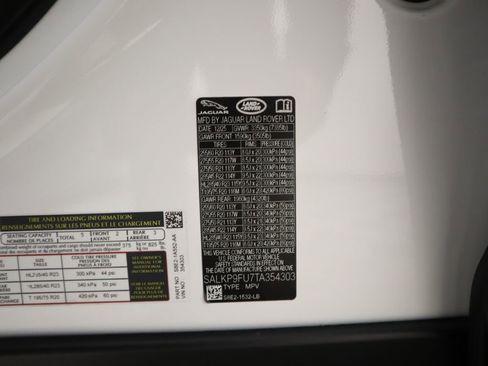 New 2026 Land Rover Range Rover SE AWD/4WD image 34