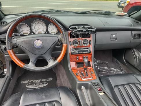 Used 2004 Mercedes-Benz SLK 320 image 11