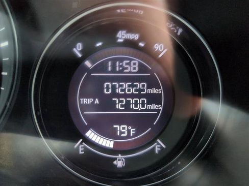 Used 2017 Honda HR-V LX image 10
